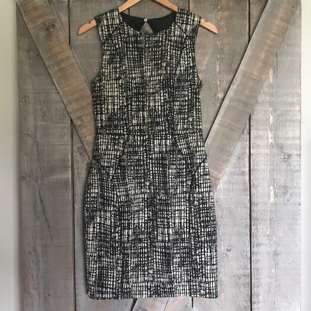 Black and white fitted dress